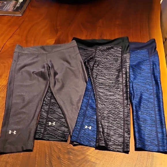 Under Armour Heat Gear Leggings Set size small - Picture 1 of 7